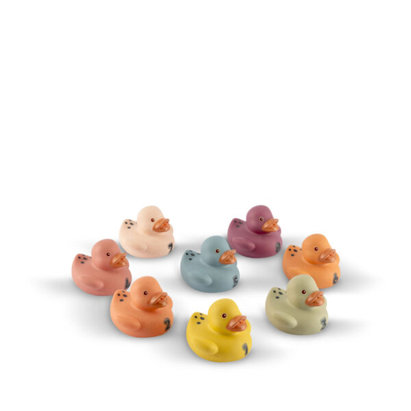 SET DE 8 PATITOS PARA EL BAÑO