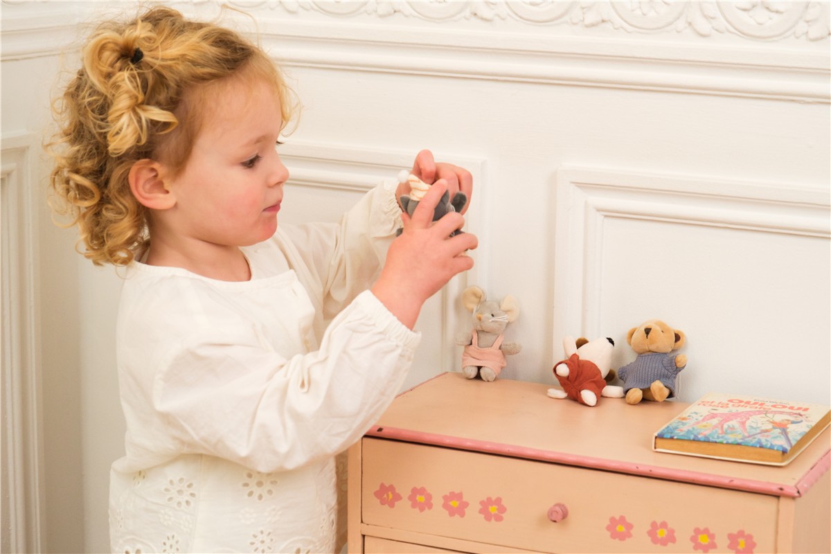 RATONCITA AGATHE MINIATURA 9CM - Imagen 3