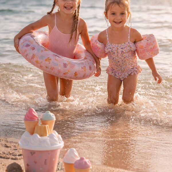 JUGUETES Y ACCESORIOS PARA LA PLAYA