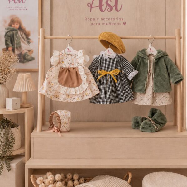 VESTIDOS PARA MUÑECAS